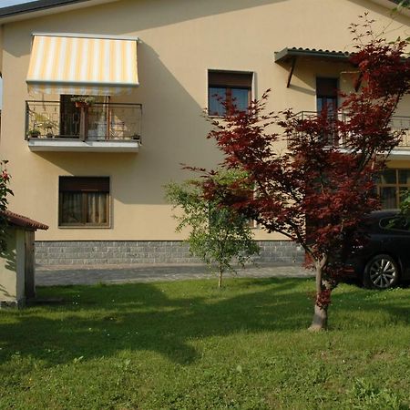 B&B Villa Carolina Vaprio dʼAdda Exteriör bild
